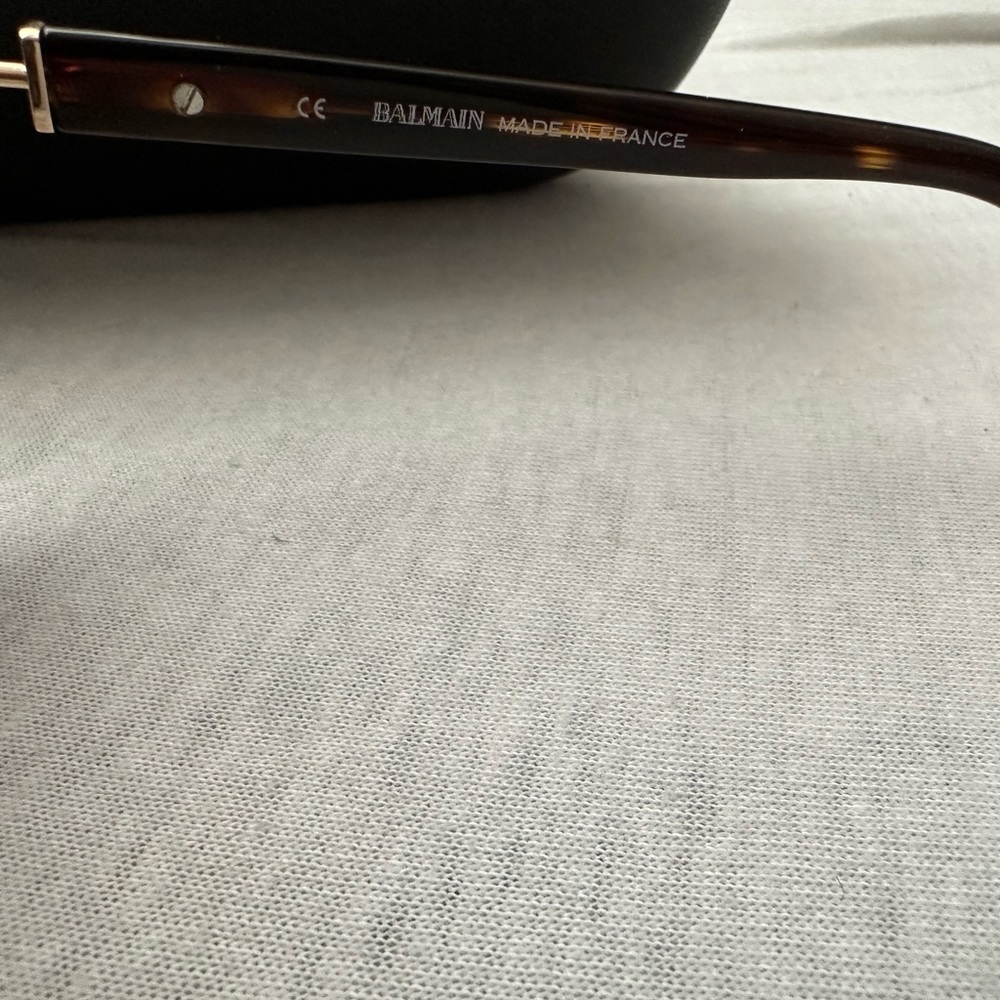 Authentic Balmain Tortoise Shell Sunglasses - Picture 8 of 9